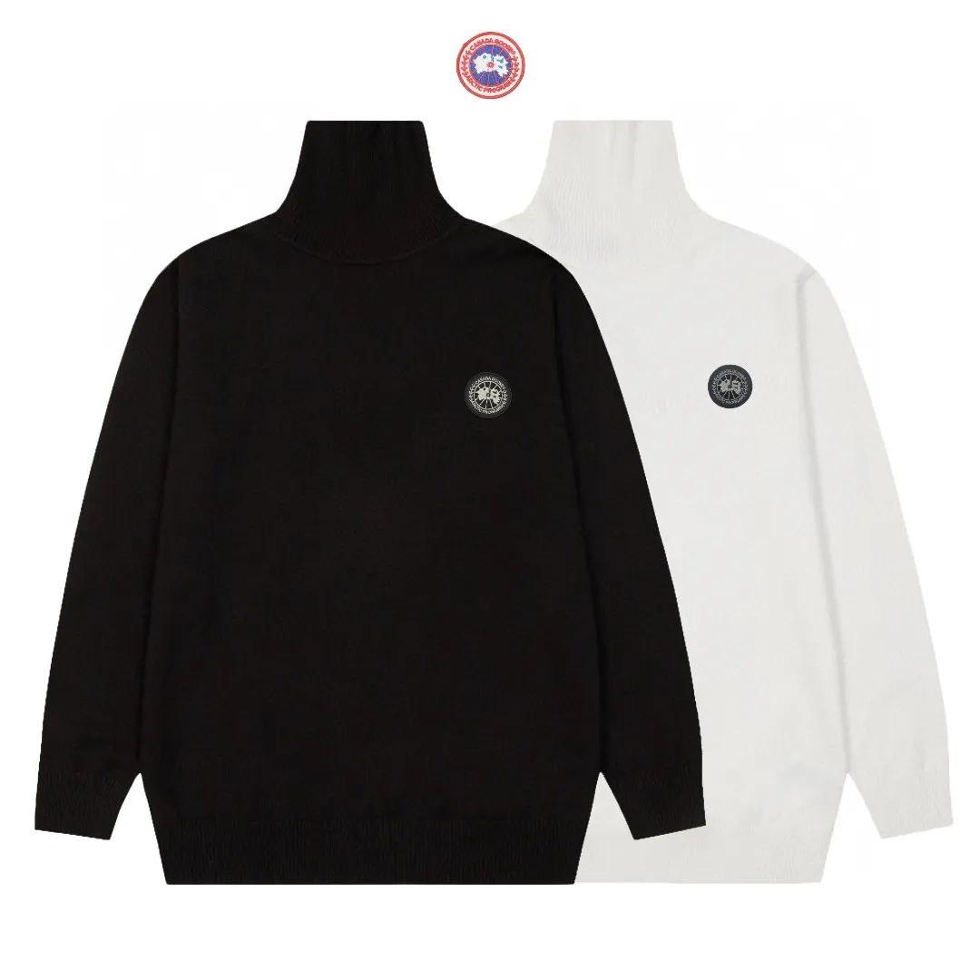 Canada Goose Classic exclusive logo autumn and winter New Arrival logo turtleneck sweater, market exclusive autumn and winter turtleneck sweater. Classic Black White color, soft, delicate and comfortable to the touch, and the texture is excellent, soft to the skin, comfortable and not irritating. This sweater is extremely comfortable whether worn alone or layered under it. Minimalism highlights the temperament, exquisite details, and the upper body effect is very good. There is no age limit, and it is the best product on the Internet! Color: White, Black Size: M-3XL